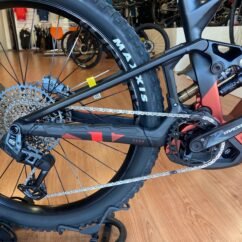 MONDRAKER CRAFTY CARBON RR 2025 - Image 7