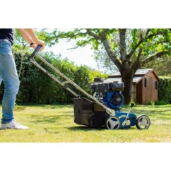 Scarificateur thermique HYUNDAI HST4020 212 cm³ – 40 cm, bac 35 L – Image 5
